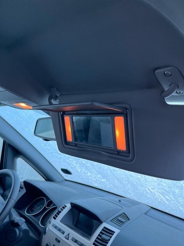 Gebraucht Opel Zafira 150 PS (110 kW) 2008 Silber Van / Kleinbus