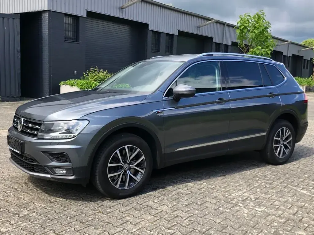 Gebraucht VW Tiguan Allspace 179 PS (131 kW) 2018 Grau SUV