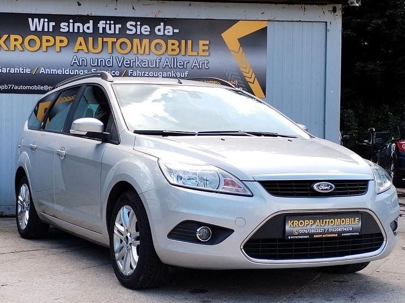 Silber Gebraucht 2008 Ford Focus Ghia Kombi | 3.999 € (Fairer Preis) - Bild 1/4