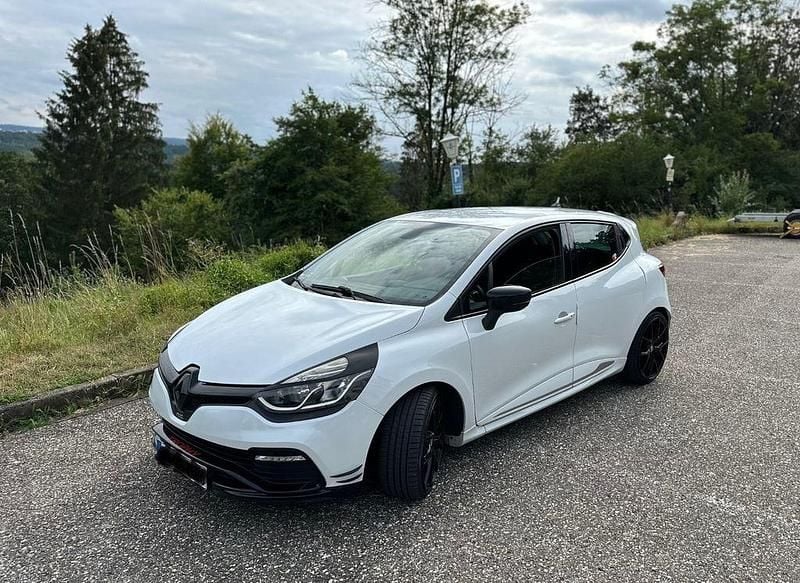 Weiß Gebraucht 2013 Renault Clio R.S. R.S. Kleinwagen | 12.600 € (Fairer Preis) - Bild 1/4