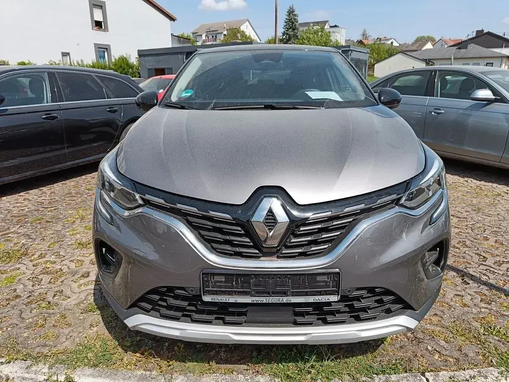 Gebraucht Renault Captur Techno 140 PS (102 kW) 2023 Grau SUV
