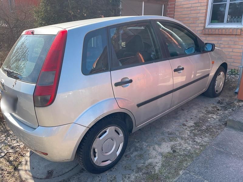 Gebraucht Ford Fiesta 2005 Grau Kleinwagen