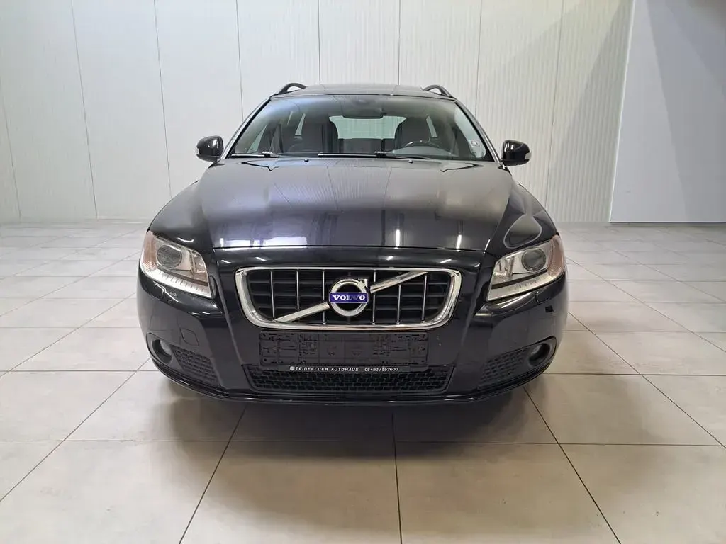Occasion Volvo V70 175 ch (128 kW) 2010 Noir Break