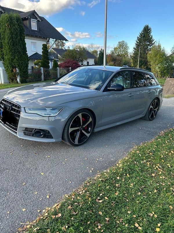 Gebraucht Audi A6 Competition 330 PS (242 kW) 2018 Grau Kombi