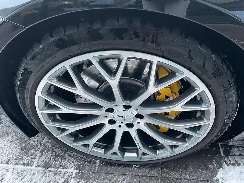 Gebraucht Mercedes SL63 AMG AMG 585 PS (430 kW) 2023 Schwarz Cabrio