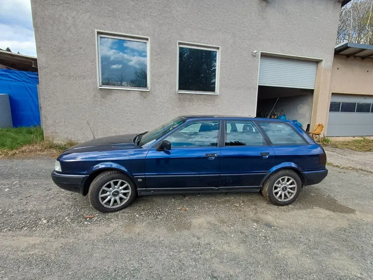 Używany Audi 80 90 KM (66 kW) 1993 Niebieski Kombi