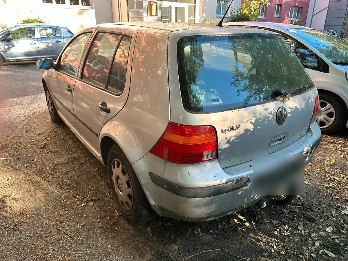 Gebraucht VW Golf IV 75 PS (55 kW) 1998 Silber Kleinwagen