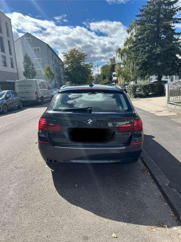 Gebraucht BMW 520 184 PS (135 kW) 2014 Kombi