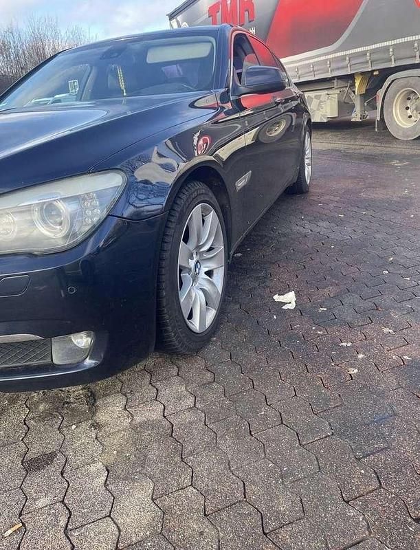 Gebraucht BMW 730 Performance 245 PS (180 kW) 2010 Limousine