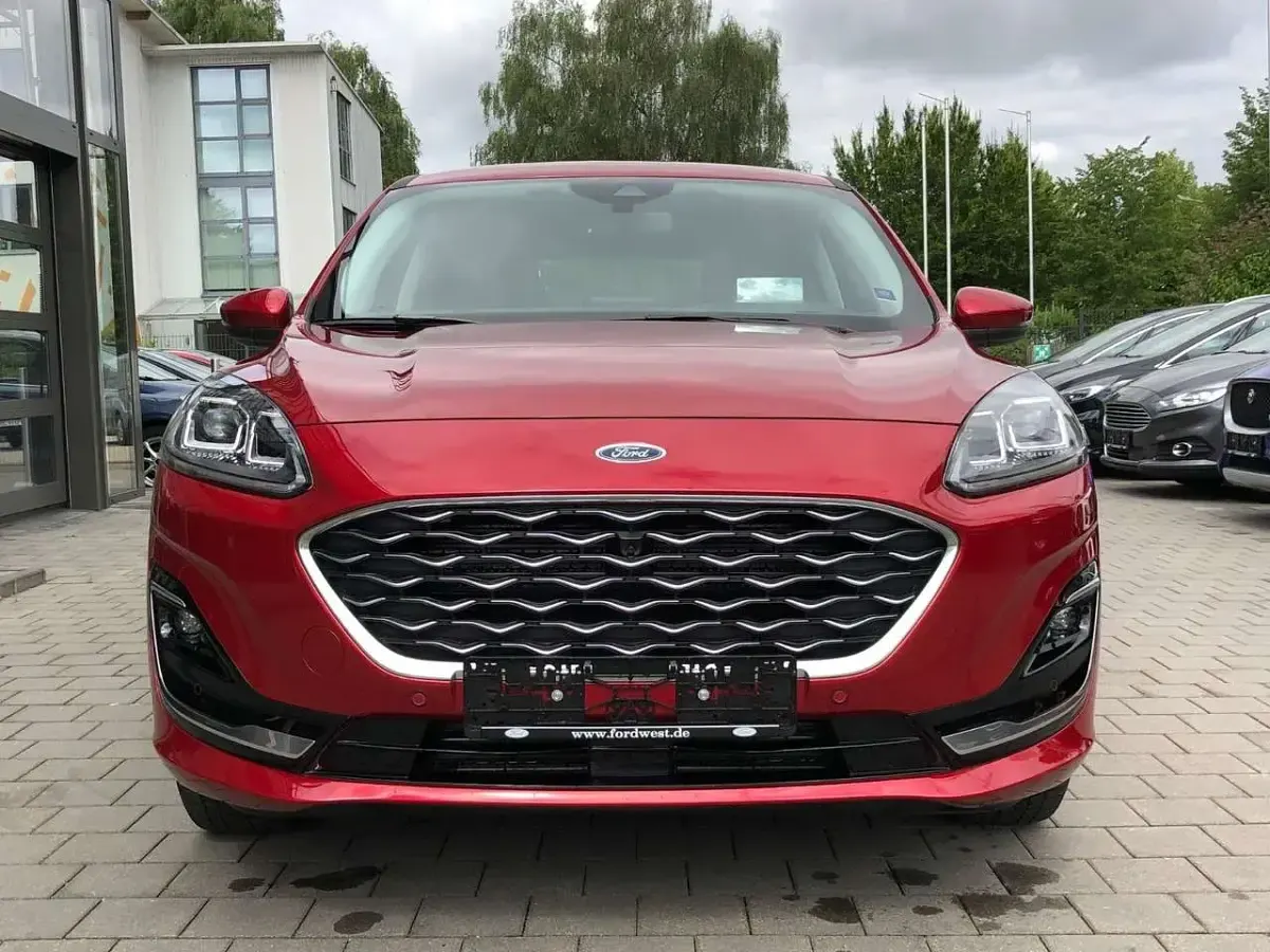 Gebraucht Ford Kuga Vignale 224 PS (164 kW) 2021 Ein traum in lucid rot SUV