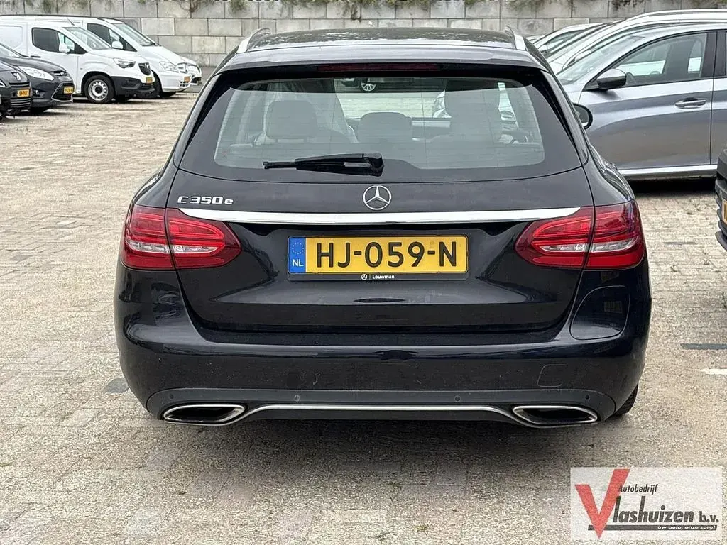 Gebraucht Mercedes C350e Edition 279 PS (205 kW) 2015 Schwarz Kombi