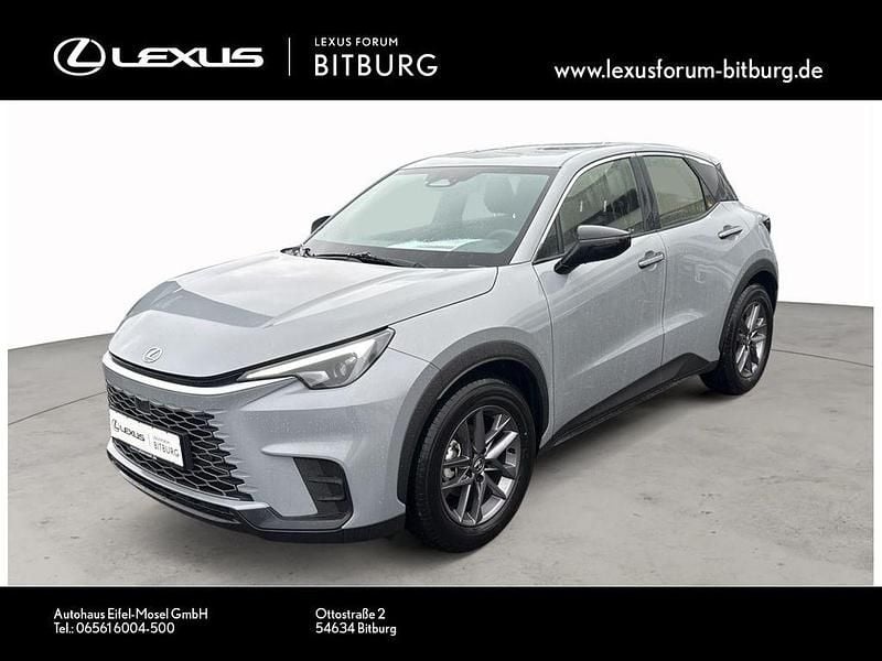Neu Lexus LBX 136 PS (100 kW) 2025 Grau SUV