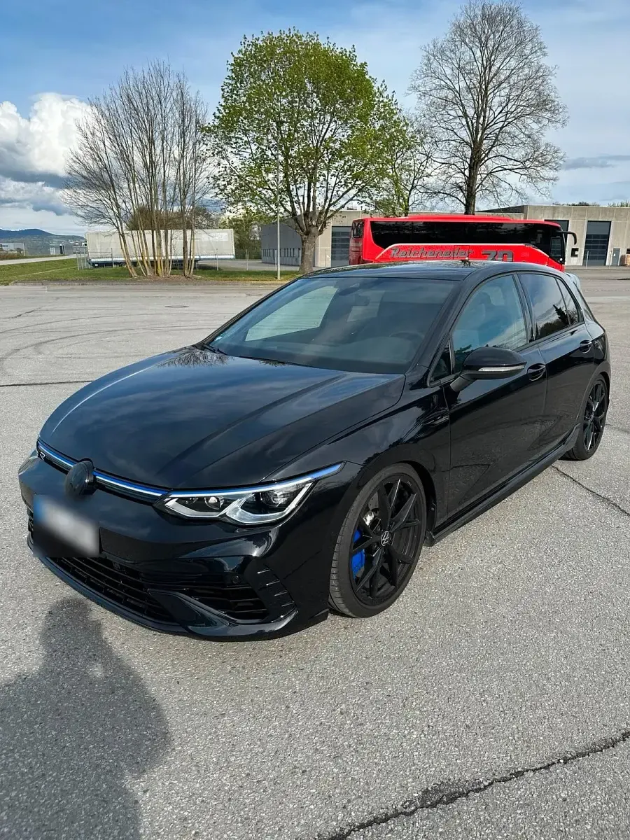 Gebraucht VW Golf VIII R 333 PS (244 kW) 2023 Schwarz Limousine