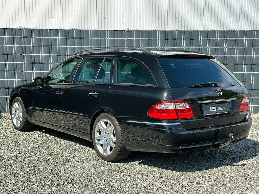 Gebraucht Mercedes E320 Elegance 204 PS (150 kW) 2005 Schwarz Limousine