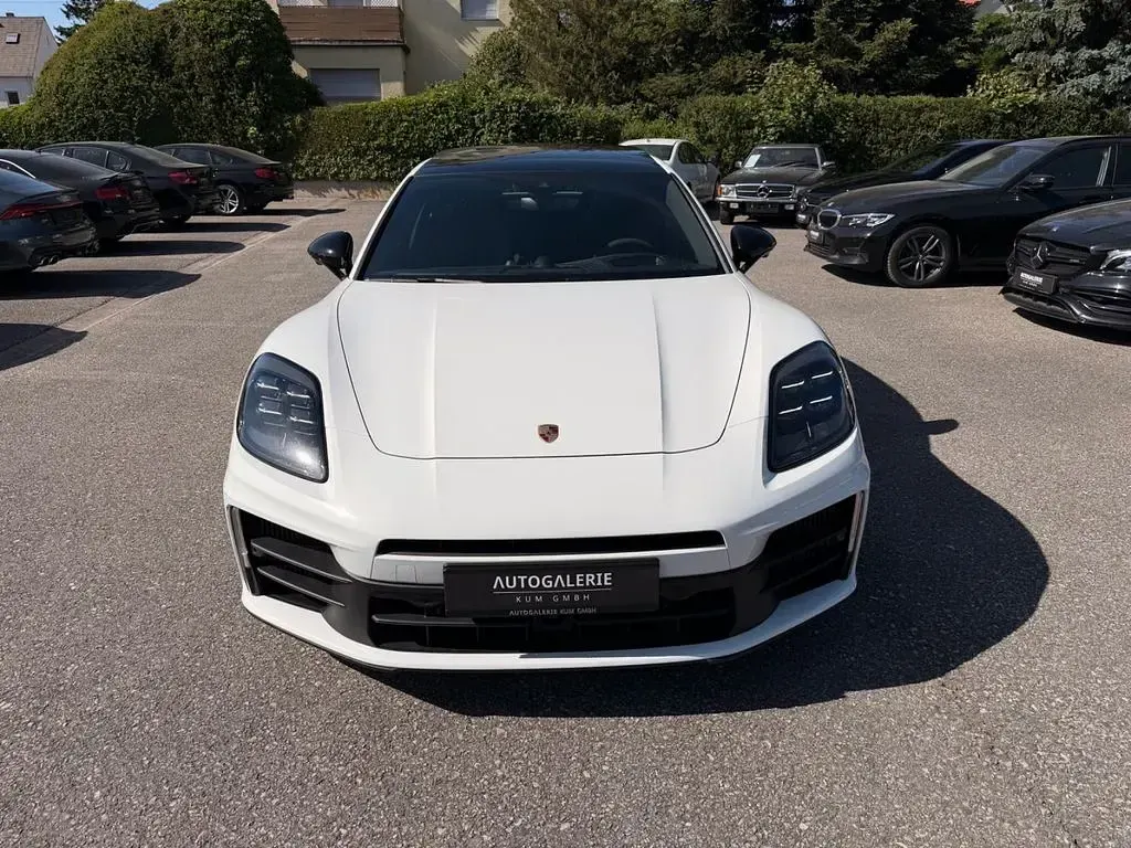 Gebraucht Porsche Panamera 4 Sport 470 PS (345 kW) 2024 Weiß Kleinwagen