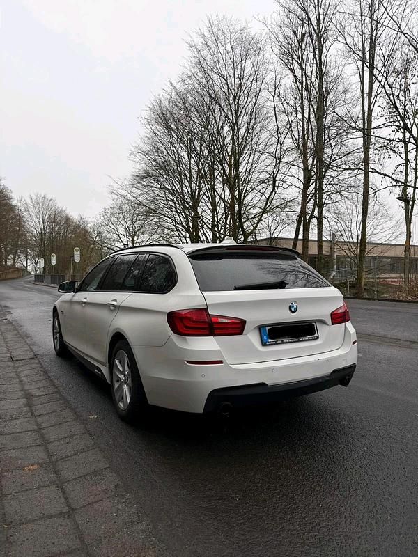 Gebraucht BMW 535 Comfort Edition 308 PS (226 kW) 2013 Weiß Kombi