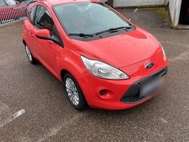 Gebraucht Ford Ka 75 PS (55 kW) 2012 Rot Kleinwagen