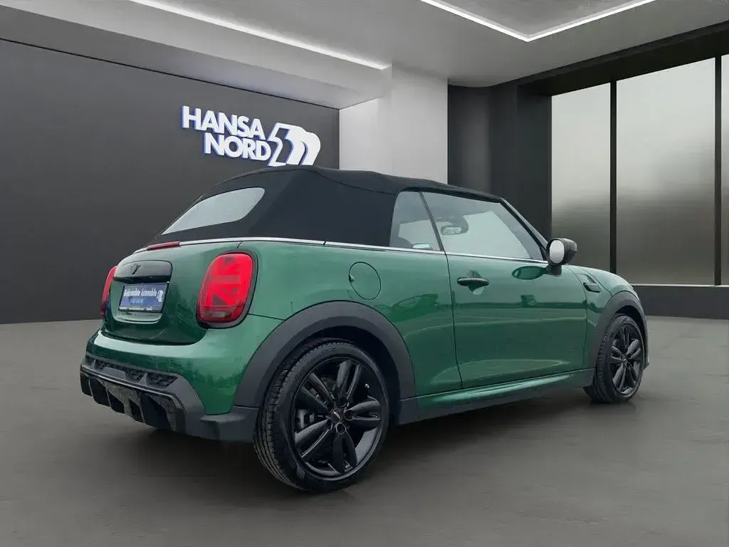 Gebraucht Mini Cooper Cabriolet 136 PS (100 kW) 2023 Grün Cabrio