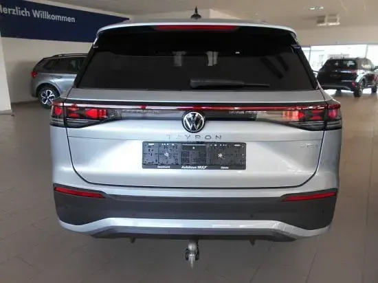 Neu VW Tayron Life 150 PS (110 kW) 2025 Silber SUV