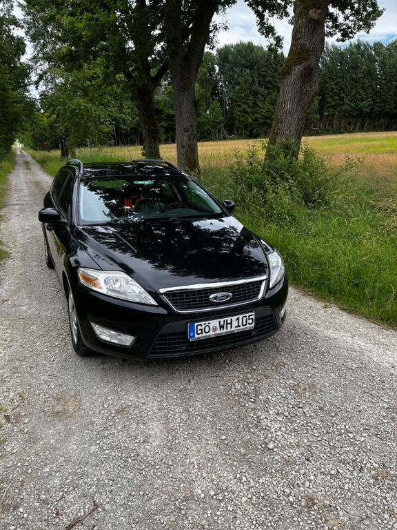 Schwarz Gebraucht 2009 Ford Mondeo Ambiente Limousine | 2.800 € (Guter Preis) - Bild 1/4