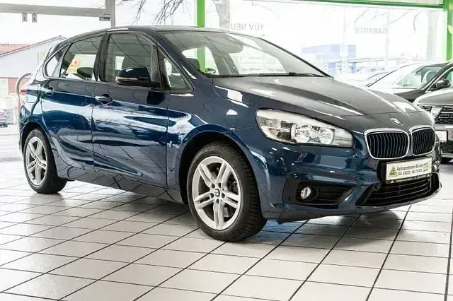 Gebraucht BMW 225 Active Tourer Advantage 136 PS (100 kW) 2017 Blau Van / Kleinbus