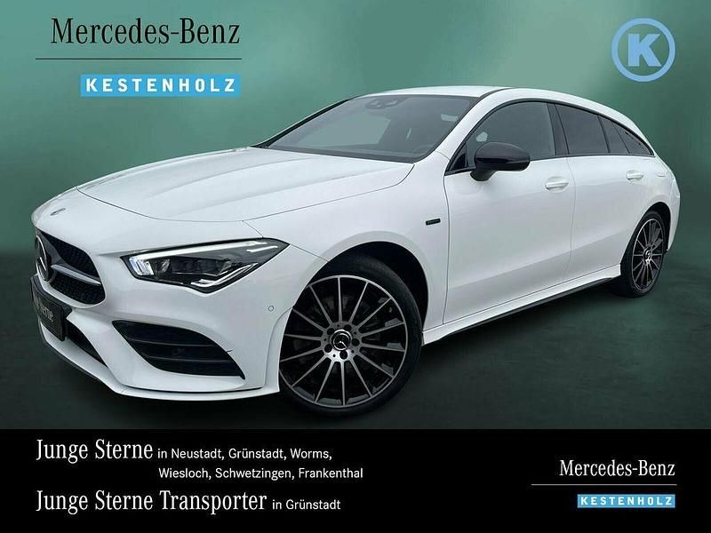 Unilack polarweiß Gebraucht 2020 Mercedes CLA250e Shooting Brake AMG Kombi | 27.690 € (Fairer Preis) - Bild 1/4