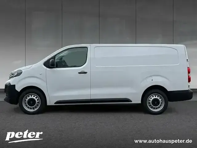 Gebraucht Opel Vivaro-e Combi 120 PS (88 kW) 2025 Weiss Van / Kleinbus