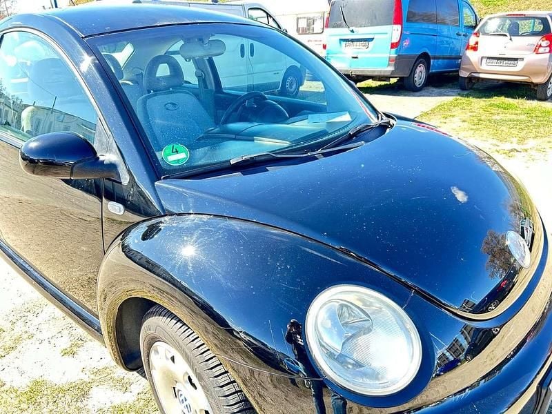 Gebraucht VW New Beetle 75 PS (55 kW) 2002 Schwarz Kleinwagen