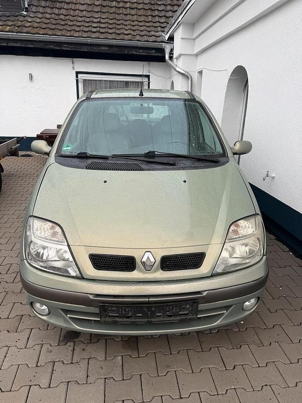 Gebraucht Renault Scénic 130 PS (95 kW) 2002 Grün Van / Kleinbus
