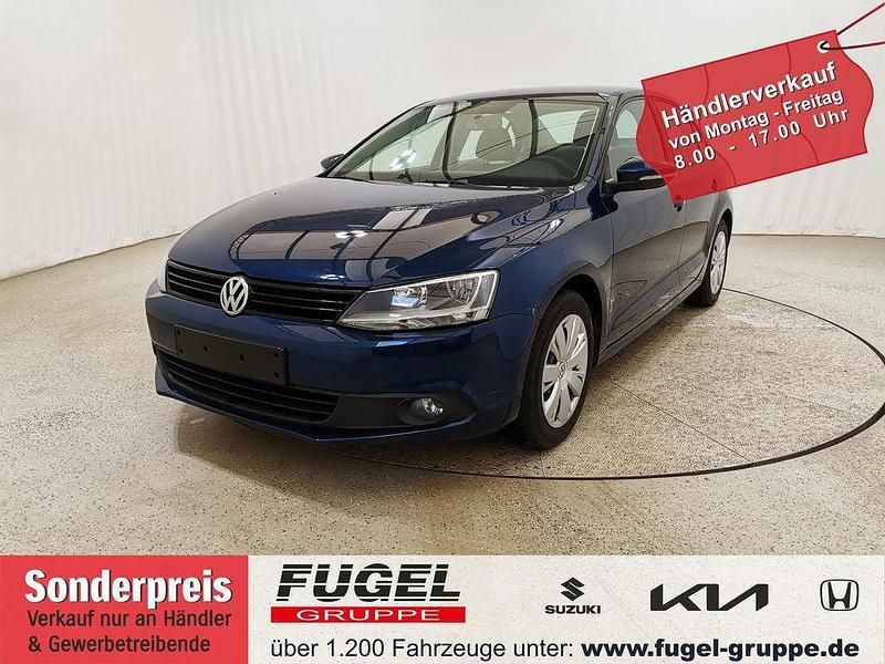 Tempest blue metallic Gebraucht 2012 VW Jetta Trendline Limousine | 2.949 € (Superpreis) - Bild 1/4