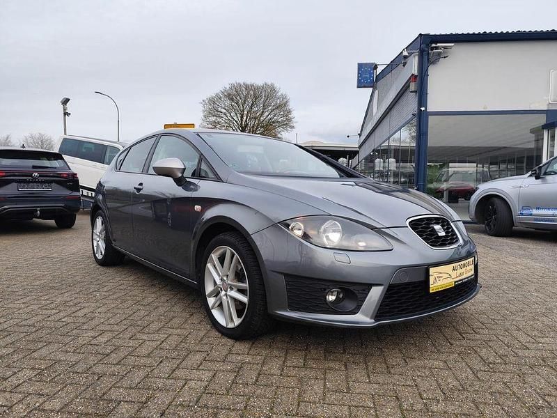 Gebraucht Seat Leon FR 125 PS (91 kW) 2012 Grau Limousine
