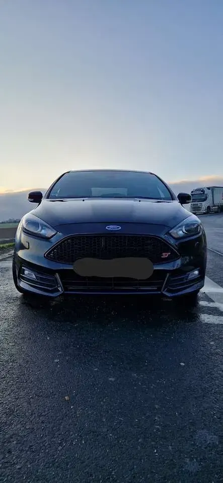 Usata Ford Focus ST 185 CV (136 kW) 2018 Nero Berlina
