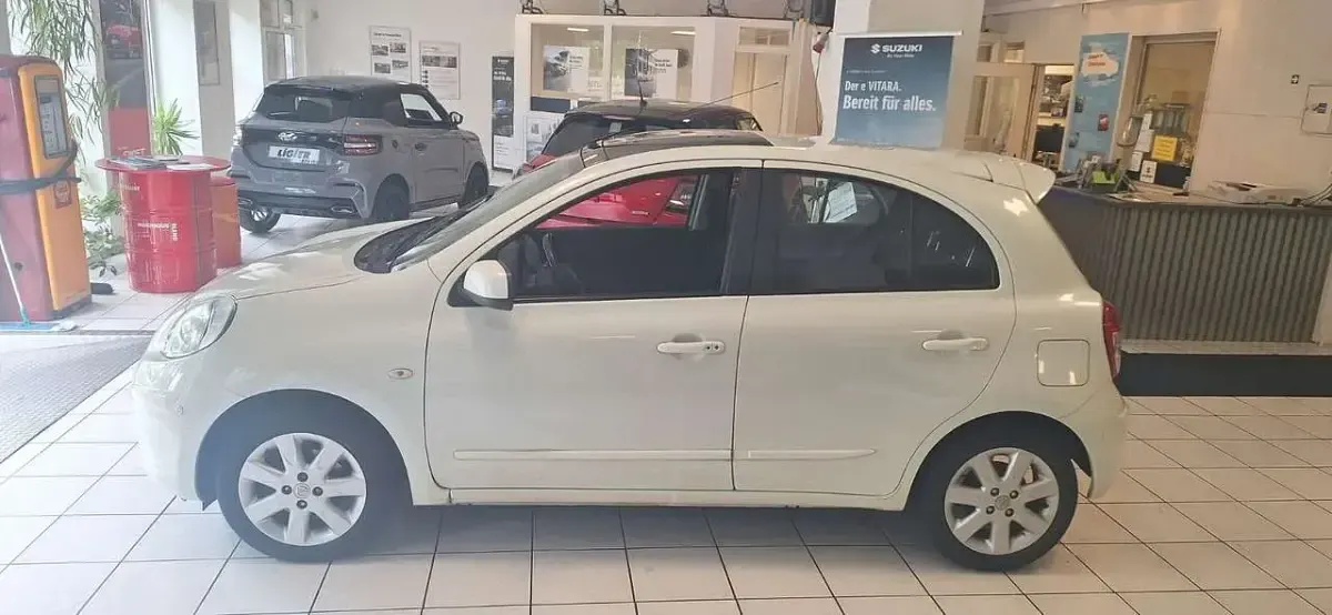 Gebraucht Nissan Micra S 98 PS (72 kW) 2011 Weiß Kleinwagen