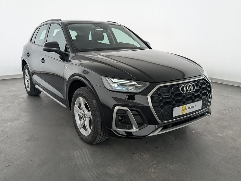 Gebraucht Audi Q5 S-Line 204 PS (150 kW) 2023 Mythosschwarz SUV