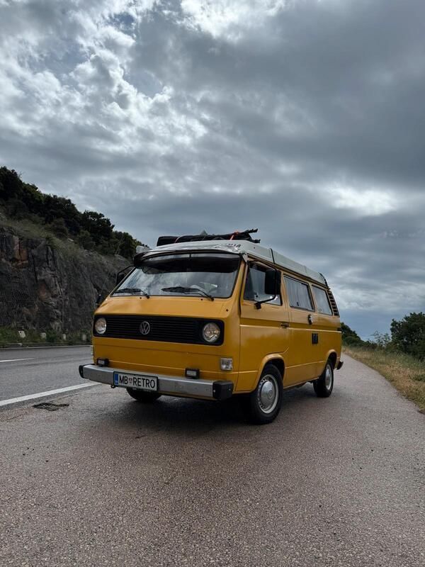 Gelb Gebraucht 1980 VW T3 Van | 18.990 € - Bild 1/3