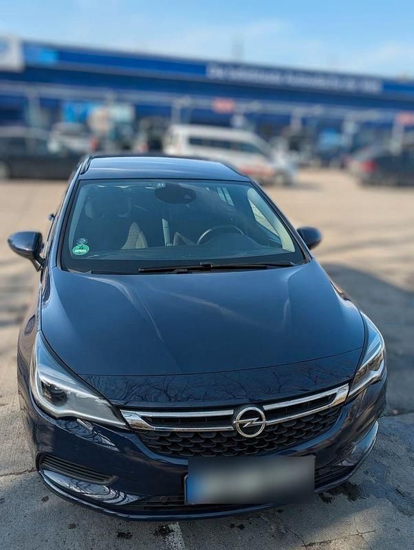 Gebraucht Opel Astra 150 PS (110 kW) 2017 Blau Kombi