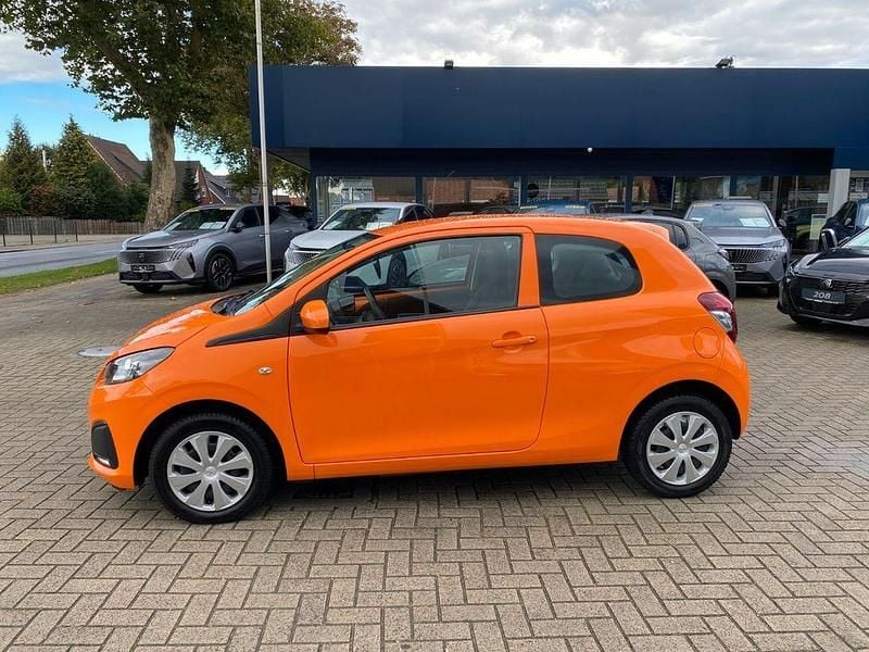 Gebraucht Peugeot 108 Active 72 PS (52 kW) 2021 Orange Kleinwagen