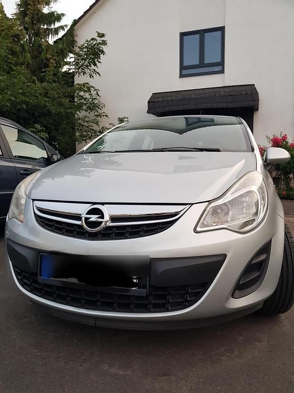 Silber Gebraucht 2012 Opel Corsa Kleinwagen | 4.300 € (Fairer Preis) - Bild 1/4