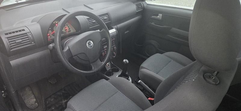 Gebraucht VW Fox 75 PS (55 kW) 2008 Schwarz Kleinwagen