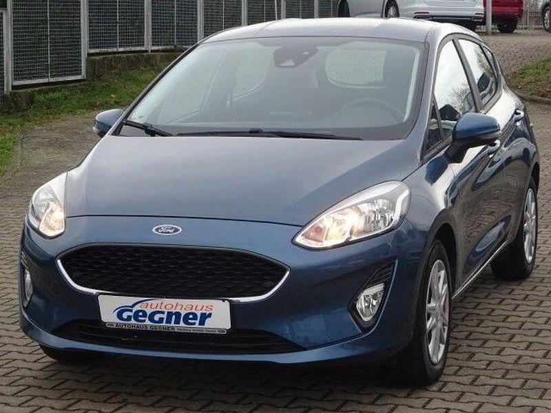 Gebraucht Ford Fiesta Cool & Connect 86 PS (63 kW) 2019 Blau Van