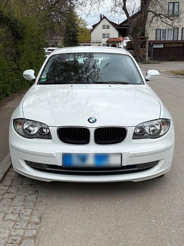 Second-hand BMW 116 122 CP (89 kW) 2010 Alb Hatchback