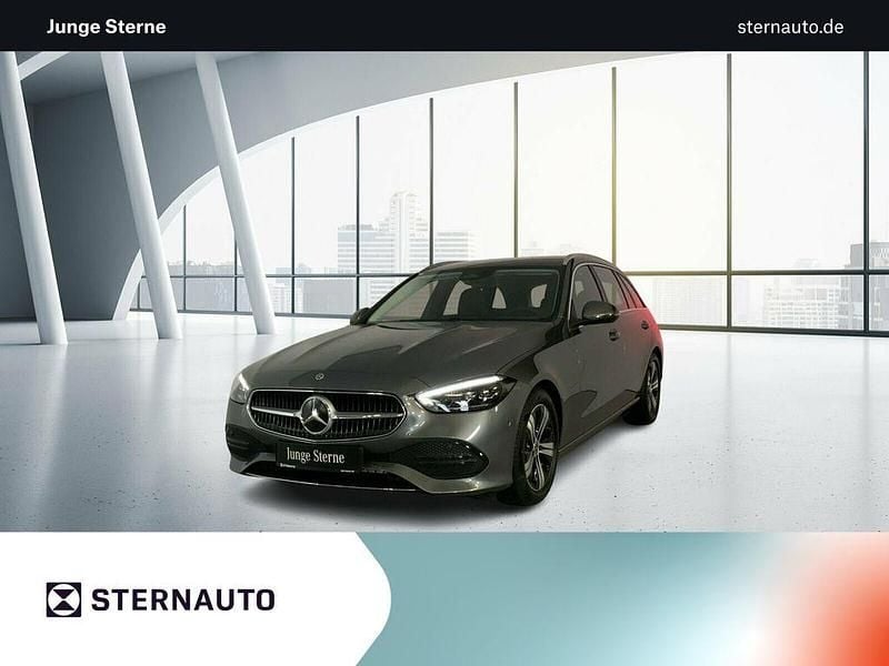 Metalliclack selenitgrau Gebraucht 2024 Mercedes C180 Avantgarde Kombi | 34.480 € (Fairer Preis) - Bild 1/4