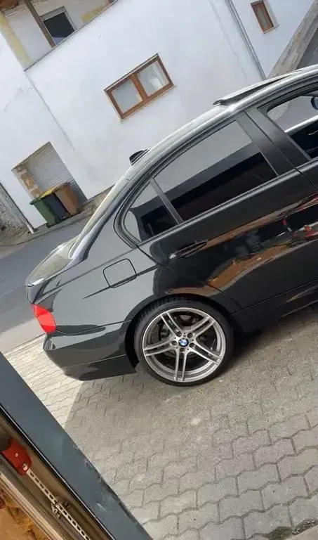 Brugt BMW 320 Performance 170 HK (125 kW) 2008 Sort Sedan