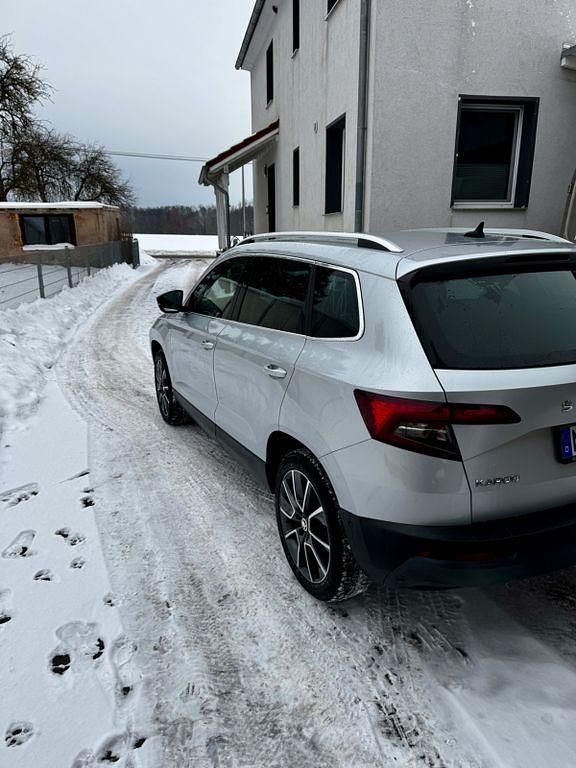 Gebraucht Skoda Karoq Drive 150 PS (110 kW) 2020 Silber SUV