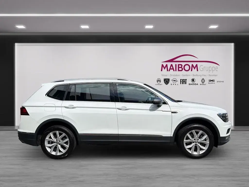 Gebraucht VW Tiguan Allspace Highline 239 PS (175 kW) 2019 Pure white SUV