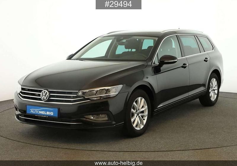 Schwarz Gebraucht 2023 VW Passat Business Kombi | 26.790 € (Guter Preis) - Bild 1/4