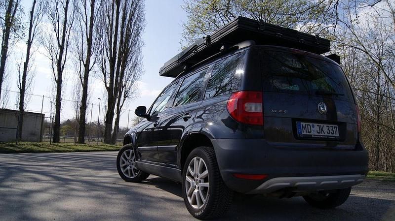 Gebraucht Skoda Yeti Plus Edition 140 PS (102 kW) 2010 Schwarz SUV