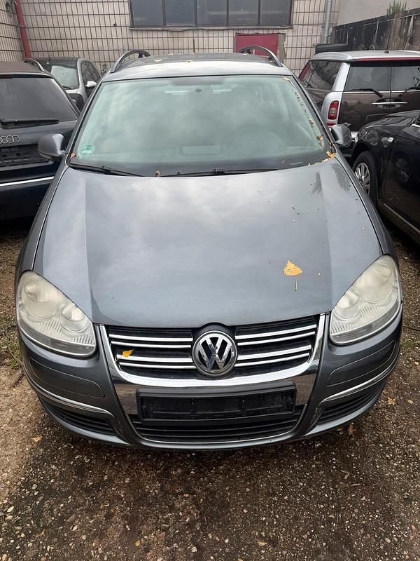 Grau Gebraucht 2008 VW Golf V Kombi | 1.000 € (Superpreis) - Bild 1/4