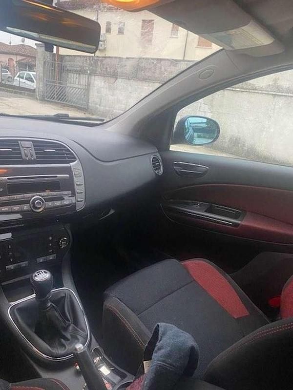 Gebraucht Fiat Bravo 105 PS (77 kW) 2013 Grau Kleinwagen