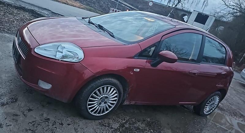 Gebraucht Fiat Punto 78 PS (57 kW) 2005 Rot Kleinwagen